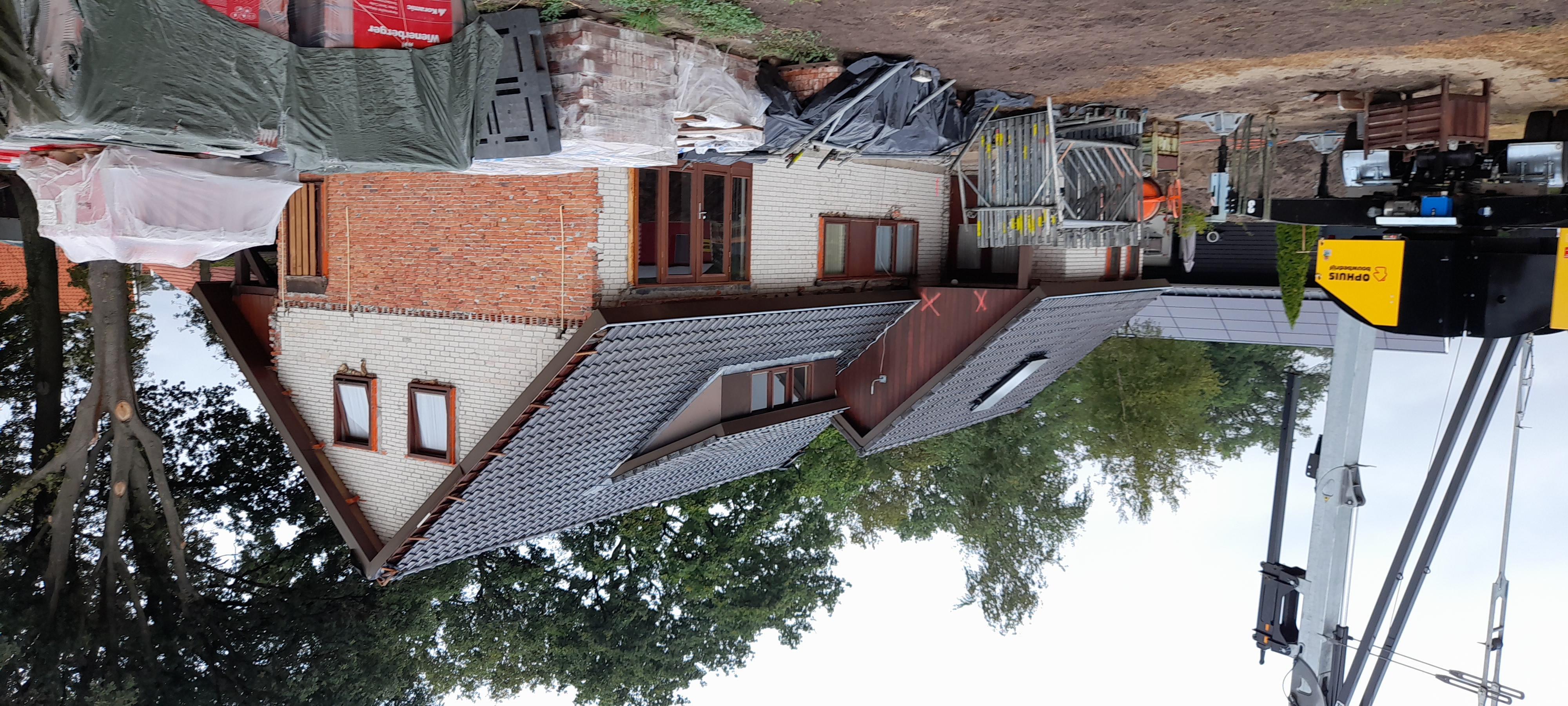 Ophuis Bouwbedrijf aan het werk